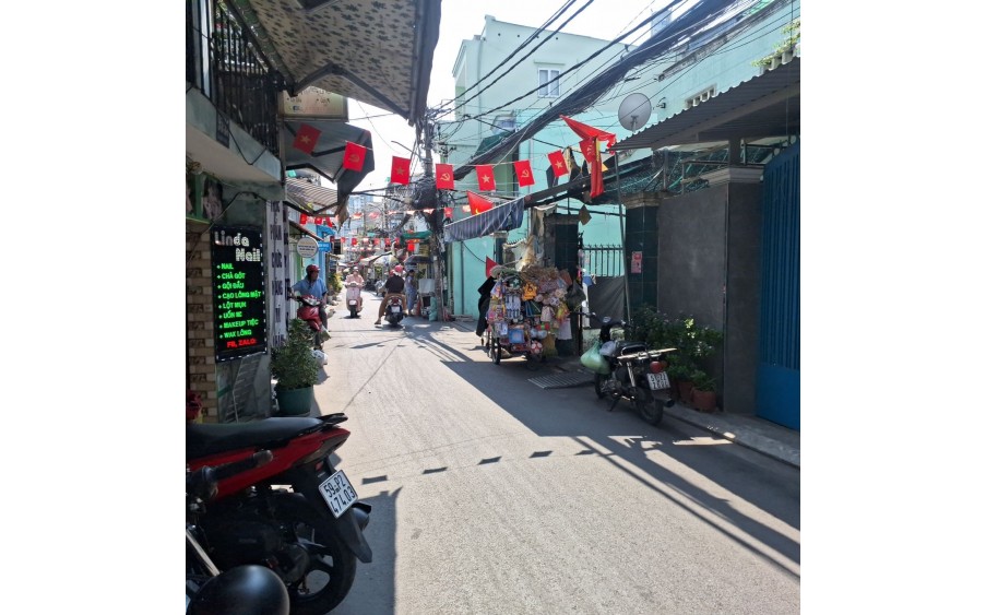 Bán nhà/ Lê Văn Lương, phường Tân Hưng(quận7 cũ),mặt tiền hẻm xe tải