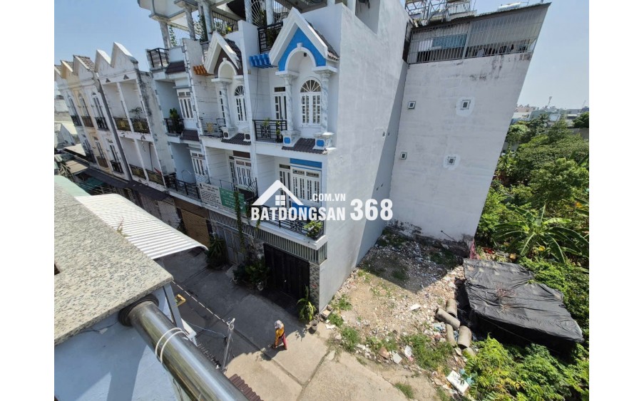 Bán nhà 1 trệt 1 lầu 1 sân thượng Hẻm đường LK 4-5 ,P.Bình Hưng Hòa B , Bình Tân