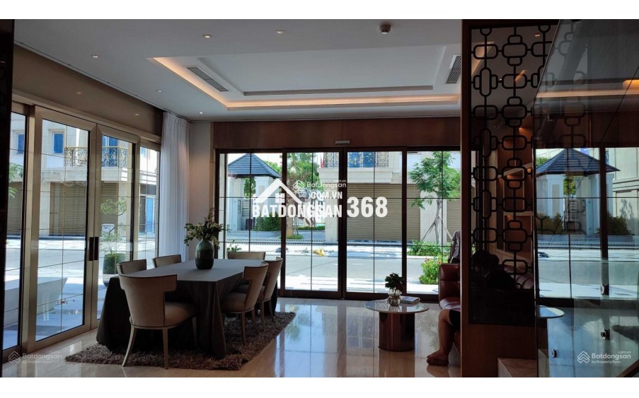 Bán căn góc shophouse Regal Pavillon Đà Nẵng - Đã có sổ hồng - Công chứng ngay - Giá chính