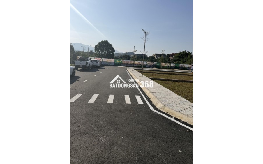 Bán đất nền Hoà Lạc - ĐH Quốc gia 100m2 full thổ cư, mặt tiền 8m, đường trước 20m, giá nhỉnh 3  tỷ