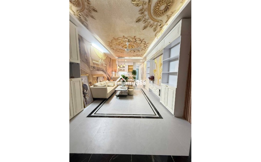 Bán căn hộ tập thể tầng 1 tại Trung tâm quận Hai Bà Trưng chỉ nhỉnh 4 tỷ