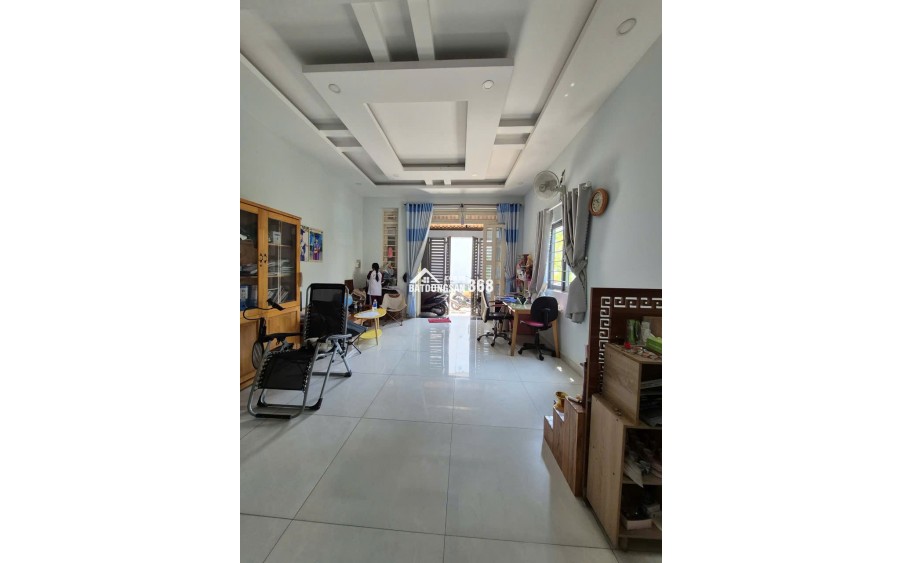 Bán nhà 1 trệt 1 lầu 1 sân thượng Hẻm đường LK 4-5 ,P.Bình Hưng Hòa B , Bình Tân