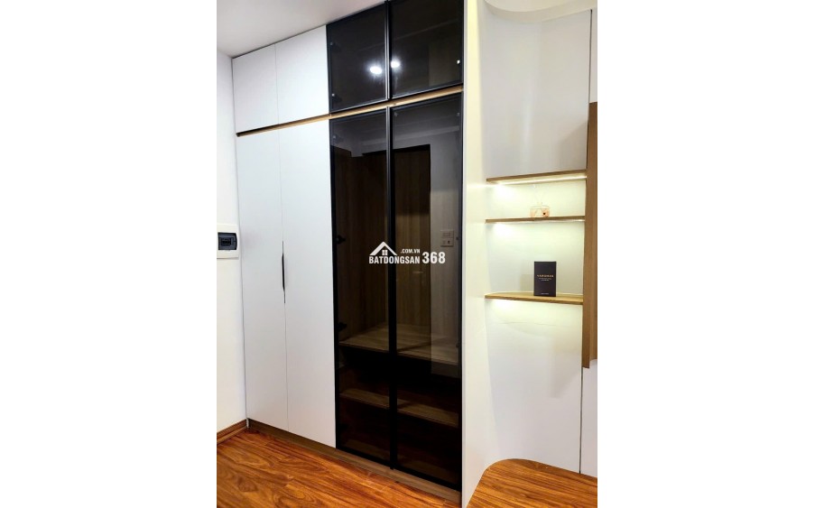 Bán nhà 6 tầng NGÔ XUÂN QUẢNG thang máy phun nội thât oto đỗ cửa giá chỉ nhỉnh 8 tỷ