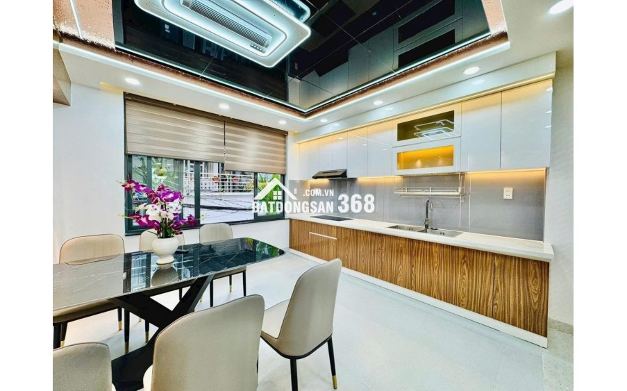 THẠCH BÀN – NHÀ DÂN XÂY 42M2 × 5 TẦNG – Ô TÔ ĐỖ CỬA – NHỈNH 8 TỶ