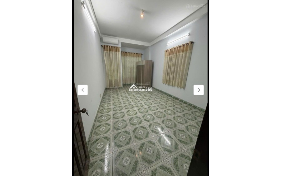 Cho thuê nhà nguyên căn hẻm xe hơi 4pn 3wc tại Hoàng Hoa Thám - Tân Bình