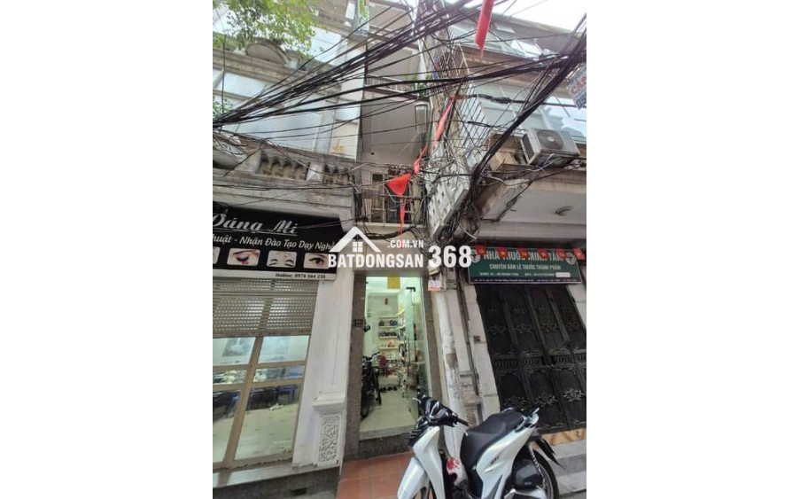 CHƯA TỚI 10 TỶ 2 OTO CHẠY, XE JEEP DU LỊCH ĐI QUA NHÀ ,2' TỚI VĂN MIẾU ?