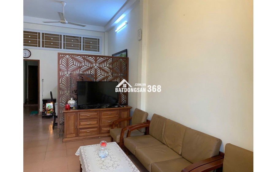 Bán nhà hẻm xe hơi 1 trệt 1 lầu 1 sân thượng Hoàng Diệu P13 Q4 siêu đẹp