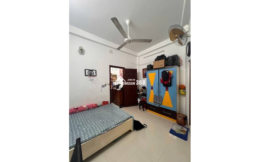 NHÀ BÀ ĐIỂM NGAY NGÃ TƯ TRUNG CHÁNH 1 BƯỚC QUA GÒ VẤP- 50M2-4 TẦNG- CHỈ 4,5 TỶ
