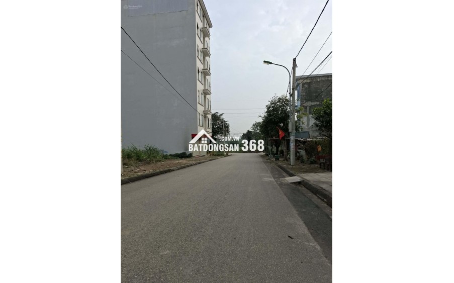 Bán lô đất 100m2 ngay ngã tư quốc lộ 21 đại lộ thăng long, cạnh ĐH Quốc Gia, khu CN Cao Hòa Lạc