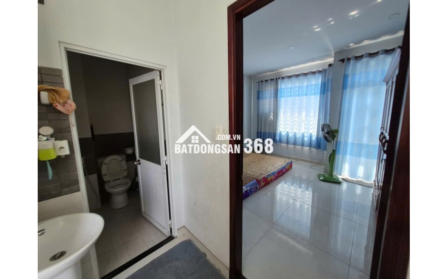 Bán nhà 1 trệt 1 lầu 1 sân thượng Hẻm đường LK 4-5 ,P.Bình Hưng Hòa B , Bình Tân