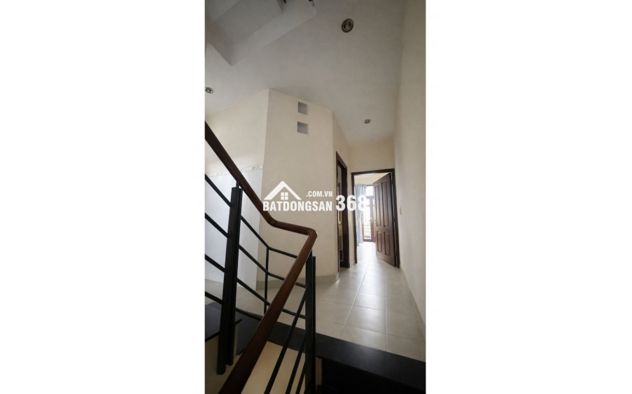 CHỈ 20M RA MT ÂU DƯƠNG LÂN - NHÀ 3 TẦNG CÓ SÂN THƯỢNG, CHUẨN ĐẸP - GIÁ 6,9 TỶ