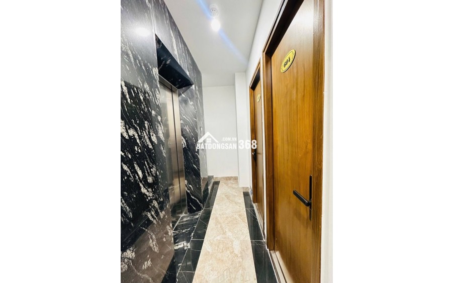 Bán CHDV Quan Nhân gần ôtô, 110m2 - 7T - thang máy, full nội thất mới xịn xò, doanh thu 1.8 tỷ/năm, giá 26.9 tỷ