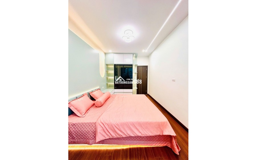 CẦN BÁN NHÀ PHỐ QUAN NHÂN - 33M2 - 5 TẦNG - MT 3.2- GIÁ 8.15 TỶ