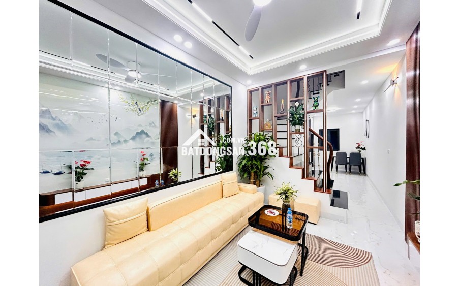 CẦN BÁN NHÀ PHỐ QUAN NHÂN - 33M2 - 5 TẦNG - MT 3.2- GIÁ 8.15 TỶ