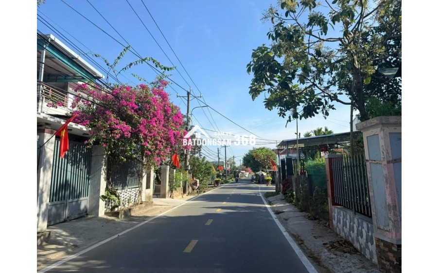 Đất Đà Nẵng - Hoà Tiến cũ sát Chợ Lệ Trạch