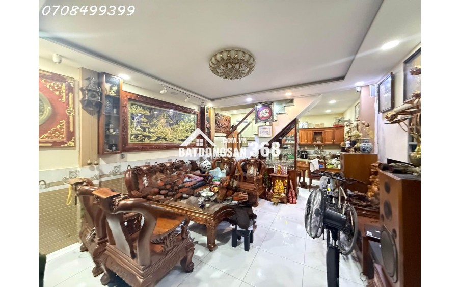  CHỈ 3 TỶ! NHÀ LÔ GÓC NGANG 4.8M – 2 TẦNG Ở NGAY – SÁT TRƯỜNG CHINH – GIÁ HIẾM