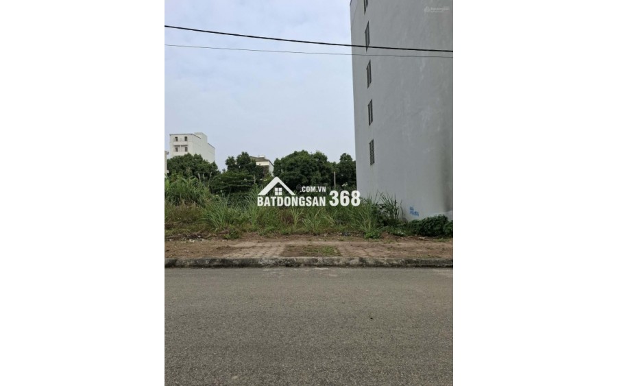 Bán lô đất 100m2 ngay ngã tư quốc lộ 21 đại lộ thăng long, cạnh ĐH Quốc Gia, khu CN Cao Hòa Lạc