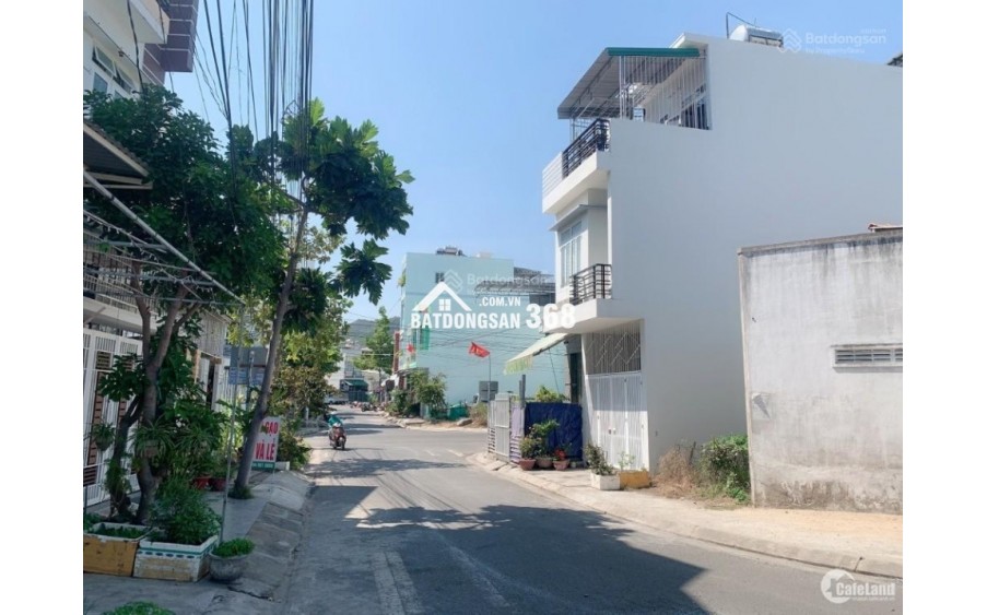 Bán lô đất quốc lộ 21-Khu Công Nghệ Cao-Hòa Lạc-DT 100m2.MT 6m.Full thổ cư-Giá đầu tư chỉ 2tỷ9