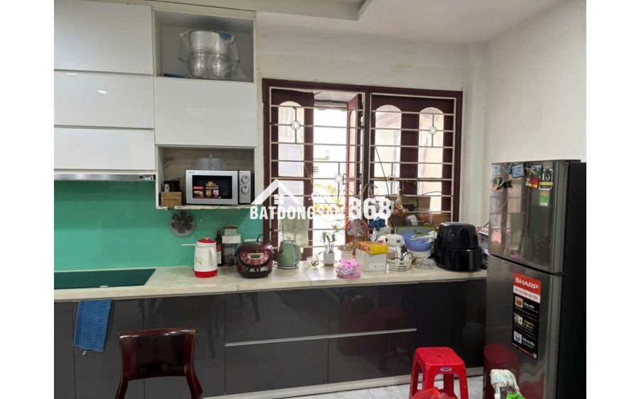 Bán nhà MT 122 Nguyễn Văn Cừ Q1 vị trí siêu đẹp tiện kinh doanh