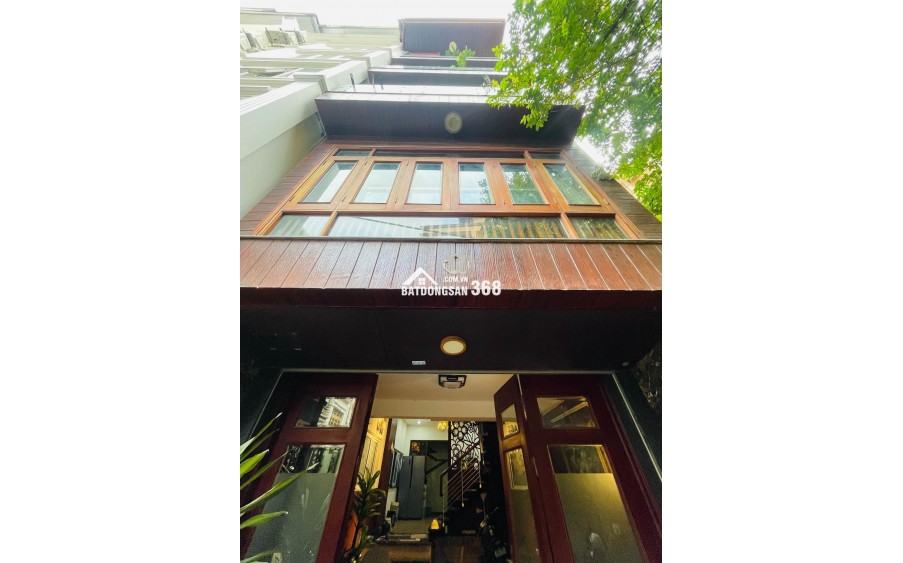 Nhà gần võng thị ngõ thông - gần hồ - hướng đẹp – ô tô 7 chỗ vào nhà - tặng nội thất - ở thích