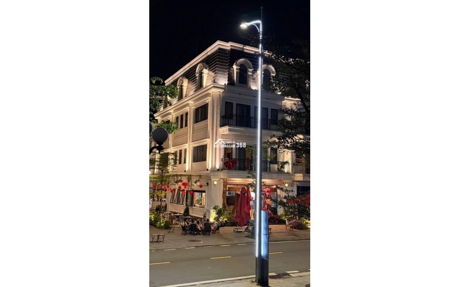 BÁN NHÀ MẶT PHỐ ĐƯỜNG NGUYỄN LỘ TRẠCH TP HUẾ