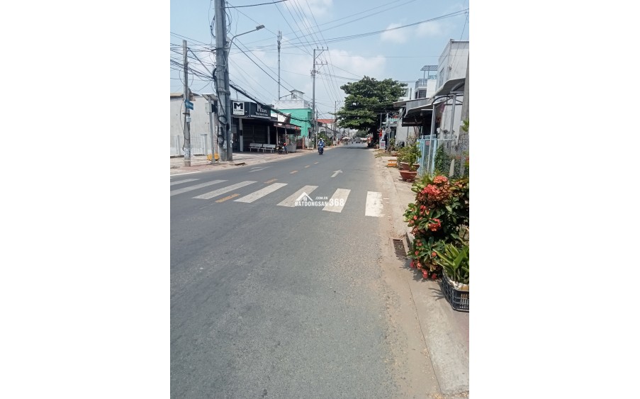  BÁN GẤP NHÀ MẶT TIỀN _ GIẢM NGAY 510TRIEU CHỈ CÒN 2 TỶ 990TRIEU TRƯỚC 30/04