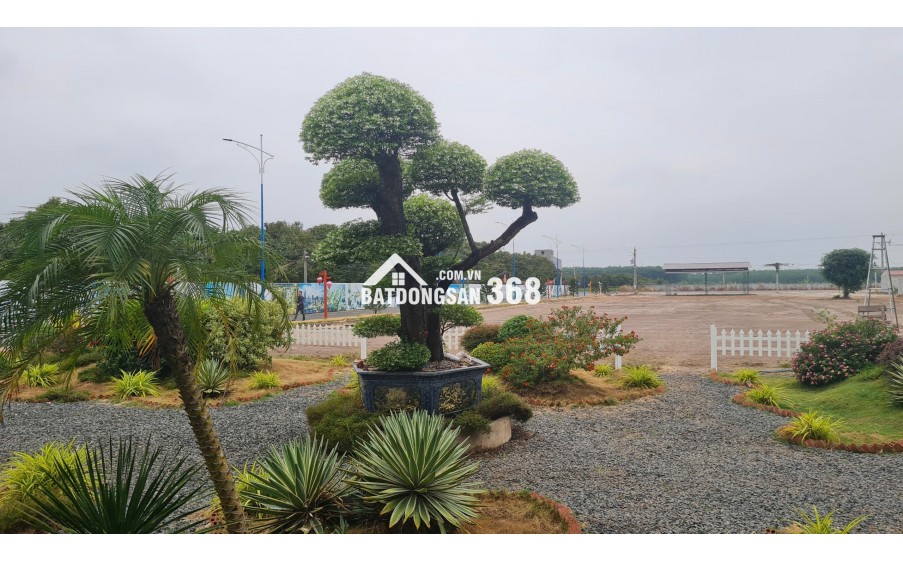 Cần bán gấp 200m2 đất gần kcn Becamex
