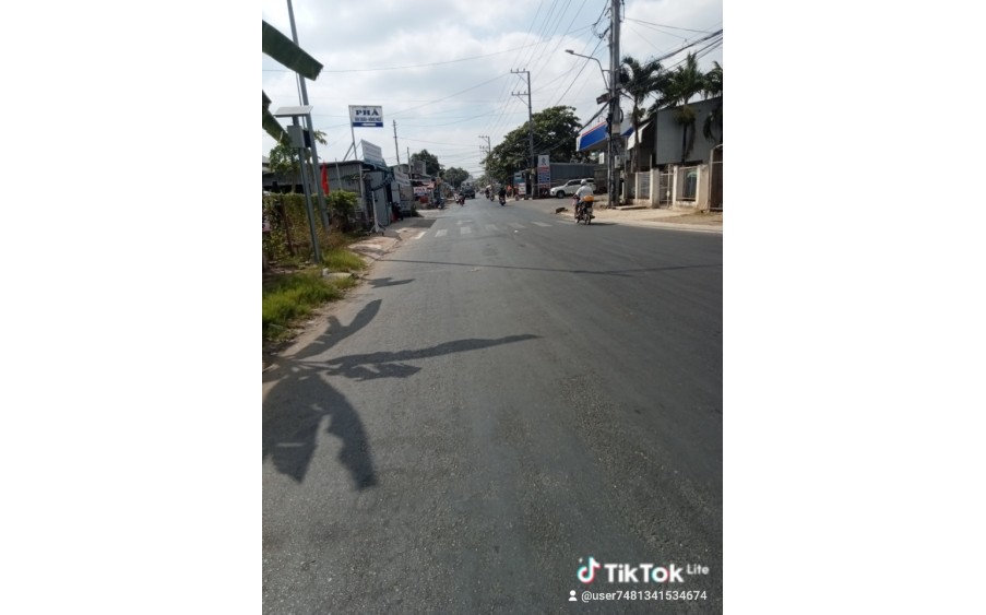  BÁN GẤP NHÀ MẶT TIỀN _ GIẢM NGAY 510TRIEU CHỈ CÒN 2 TỶ 990TRIEU TRƯỚC 30/04