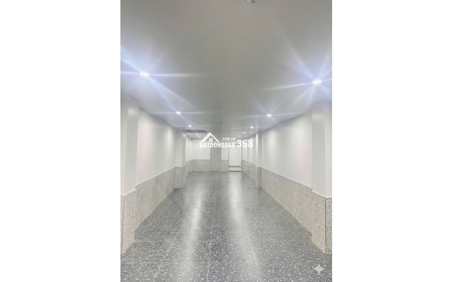 Bán CHDV Quan Nhân gần ôtô, 110m2 - 7T - thang máy, full nội thất mới xịn xò, doanh thu 1.8 tỷ/năm, giá 26.9 tỷ