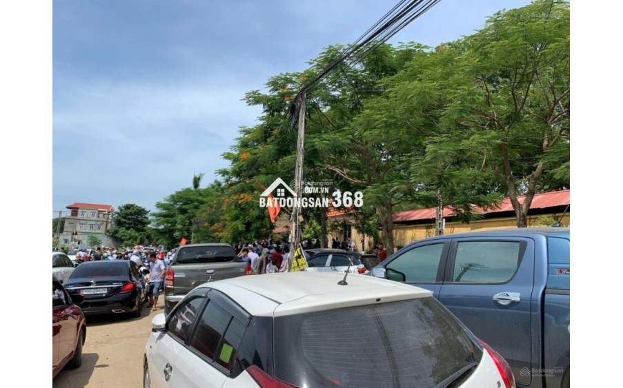 Chính chủ cần tiền trả nợ, bán gấp lô đất 110m full thổ cư sát ĐH FPT và ĐHQG.