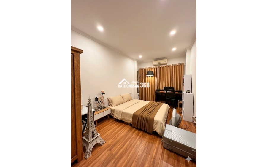 NHÀ CẠNH VÕ CHÍ CÔNG TÂY HỒ - NGÕ THÔNG – 1 PHÚT HỒ - TIỆN ÍCH BẠT NGÀN – 3 GÁC ĐỖ CỬA - Ở THÍCH