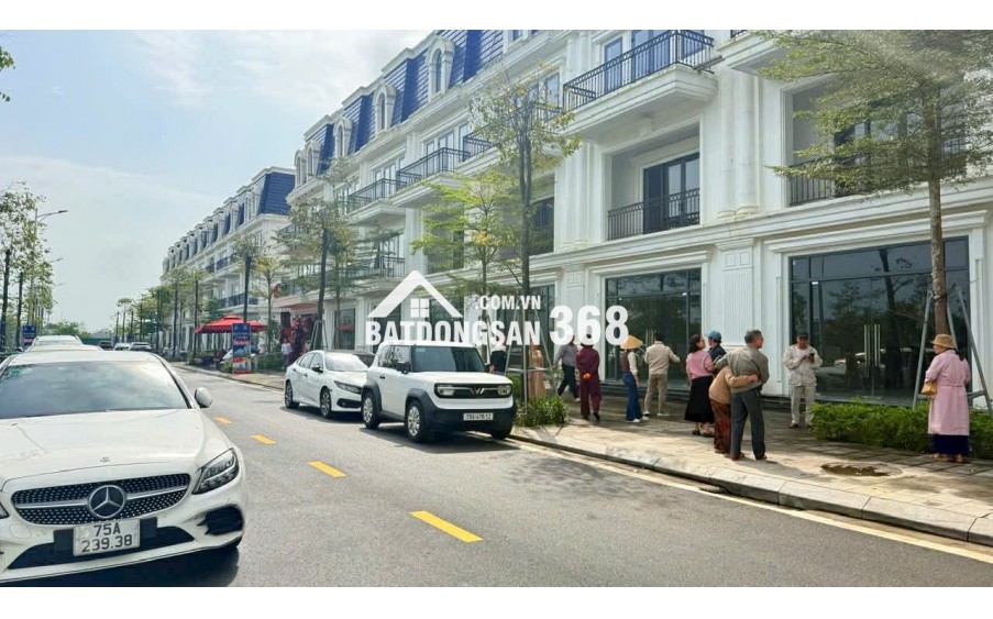 BÁN NHÀ MẶT PHỐ ĐƯỜNG NGUYỄN LỘ TRẠCH TP HUẾ