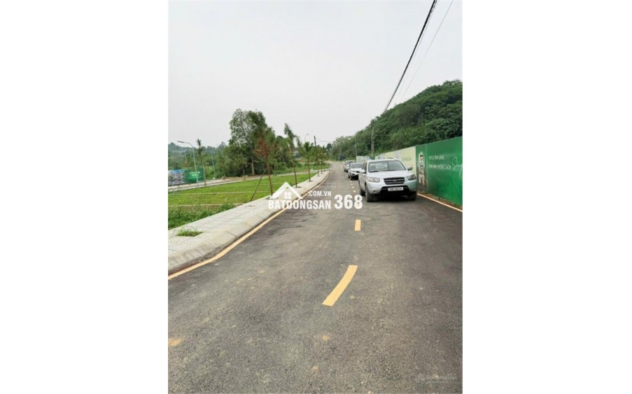 Tôi cần bán lô đất 100m2 hai mặt tiền cách QL21 700m và cách trường ĐH Bách Khoa chỉ 1,2km