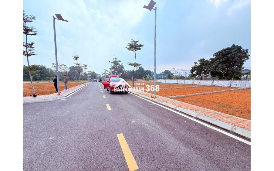 Tuyệt đẹp lô đất 100m full thổ, giá chỉ 2 tỷ, làn 2 quốc lộ 21A