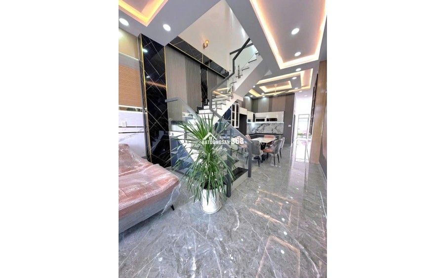 Nhà đẹp xây mới – An cư lạc nghiệp tại Bến Lức – Gần UBND, trường học