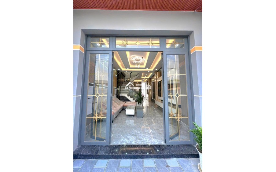 Nhà đẹp xây mới – An cư lạc nghiệp tại Bến Lức – Gần UBND, trường học