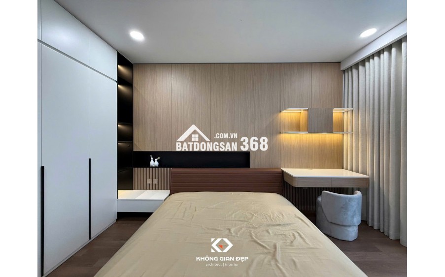 Bán Căn hộ chung cư Khai Sơn Long Biên- View đẹp- Full Nội thất- hỗ trợ vay 120m 3 ngủ nhỉnh 8 tỷ(TL)