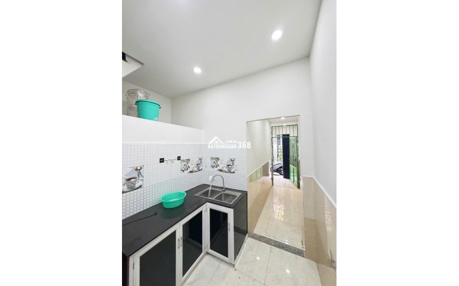 NHÀ HẺM OTO PHAN VĂN HỚN – 2 TẦNG – NHỈNH 3 TỶ, CV THUẬN KIỀU 100M