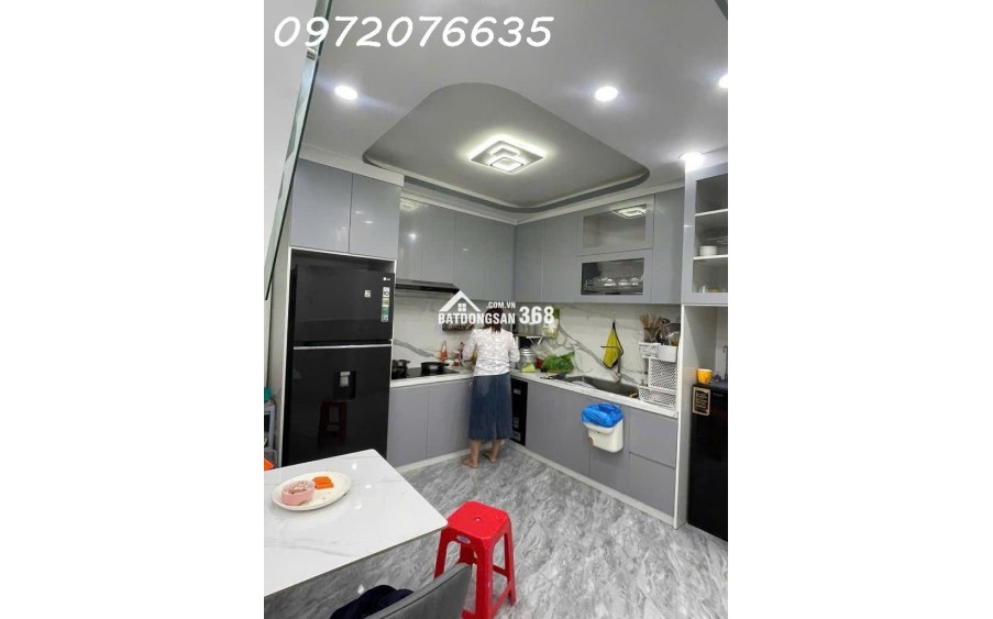 NHỈNH 4.x TỶ- HUỲNH TẤN PHÁT- NHÀ MỚI- DT 4 x 19- 4 PN, SHR- HOÀN CÔNG- GẦN PHÚ MỸ HƯNG.