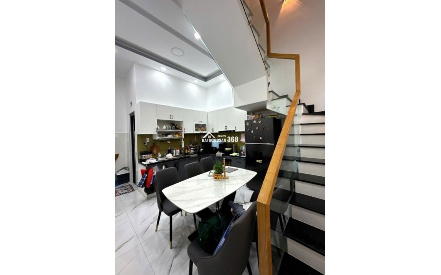 NHÀ MỚI ĐẸP 4TẦNG BTCT- FULL NỘI THẤT- 55M2- HOAN CÔNG ĐẦY ĐỦ- CHỈ 5Ty3- NHÀ BÈ