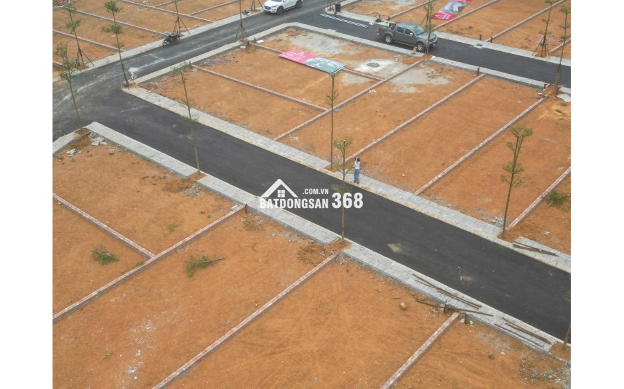 CẮT LỖ SÂU CHỈ MỘT LÔ DUY NHẤT -  LÔ GÓC 2 MẶT TIỀN TẠI HOÀ LẠC GẦN TRƯỜNG ĐHQG, FPT, KHU CNC