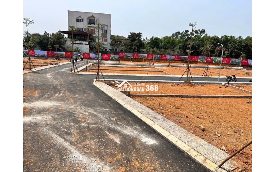 CHÍNH CHỦ GỬI BÁN LÔ ĐẤT LÀN 2 QL21 – SÁT ĐHQG HÀ NỘI – GIÁ 30TR/M²
. LH 0981376738