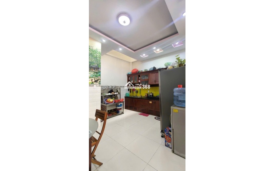 Nhà 4 tầng sát MT Hà Huy Giáp – giáp Gò Vấp GIẢM SỐC – CHỈ CÒN 5.89 TỶ