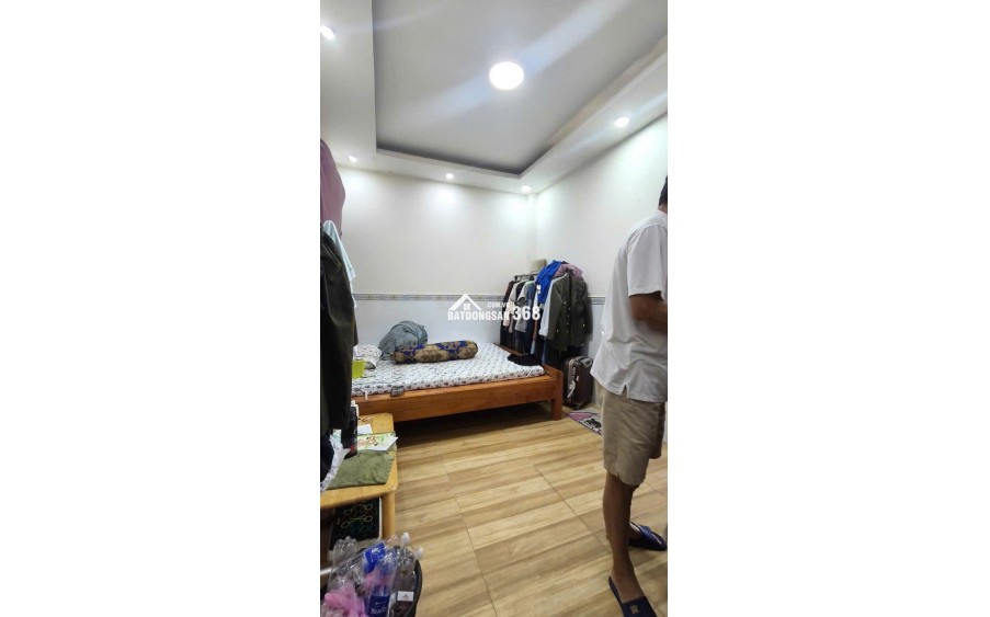 Nhà 4 tầng sát MT Hà Huy Giáp – giáp Gò Vấp GIẢM SỐC – CHỈ CÒN 5.89 TỶ