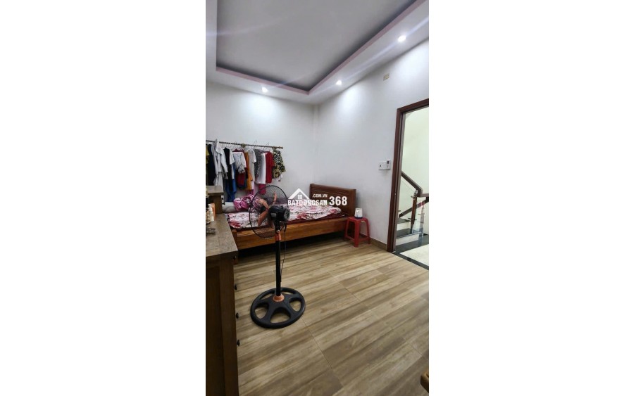 Nhà 4 tầng sát MT Hà Huy Giáp – giáp Gò Vấp GIẢM SỐC – CHỈ CÒN 5.89 TỶ