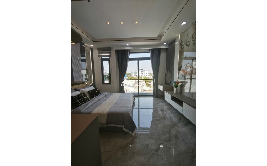 Nhà 5 tầng, TX38 – gần Hà Huy Giáp (~500m)