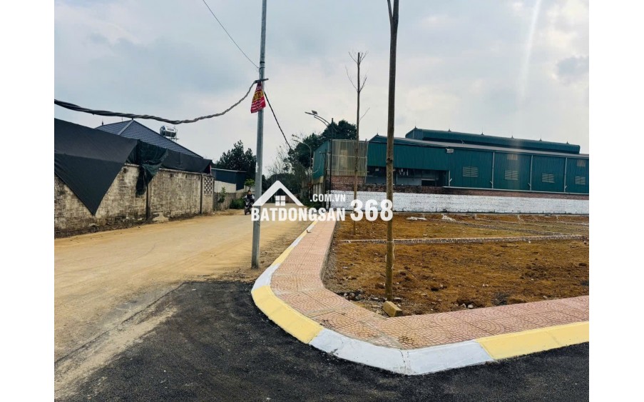 ĐẤT ĐẦU TƯ HÀ NỘI MÀ CHỈ NHÌNH 3 TỶ. SẴN SỔ CÔNG CHỨNG