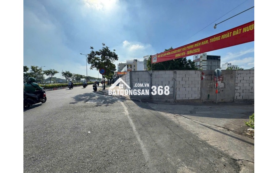 Bán Lô Đất 3 MT  Đường PHẠM VĂN ĐỒNG Phường Hiệp Bình Chánh Tp THỦ ĐỨC