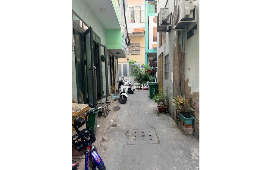 Bán nhà hẻm 4 tầng Bình Thạnh, 4PN, 40m2, sổ hồng, 7.6 tỷ - 0903821326