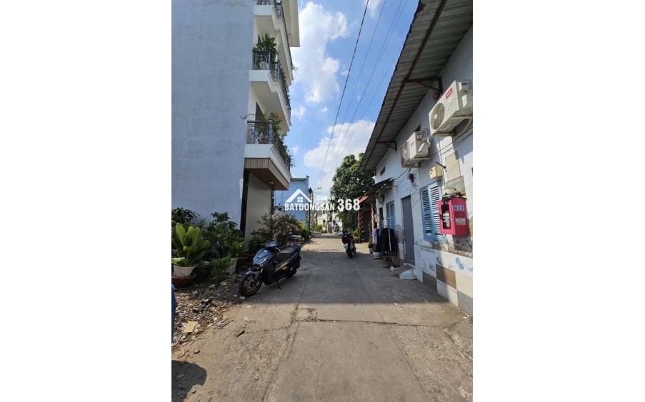 ĐẤT ĐẸP HXH NGUYỄN VĂN QUÁ – 74M2 – XÂY 5 TẦNG – CHỈ 4.99 TỶ